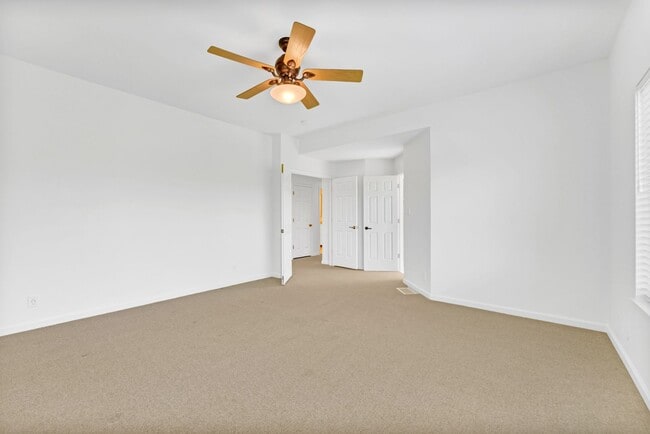 Building Photo - Interior Style you want, in the School zon...