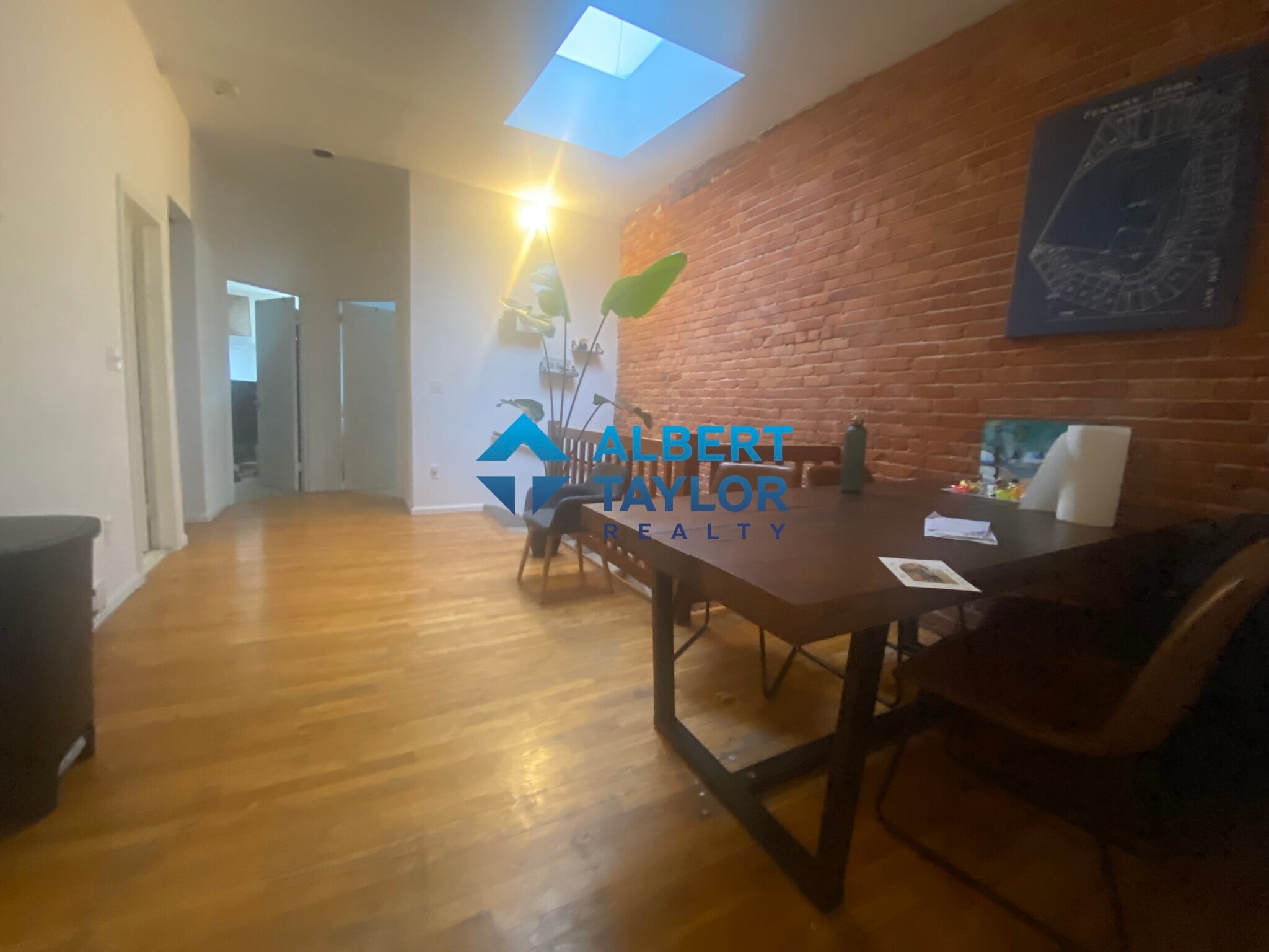 Building Photo - 750 Tremont St