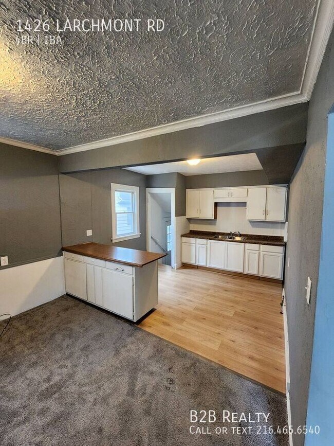 Building Photo - 1426 Larchmont Rd