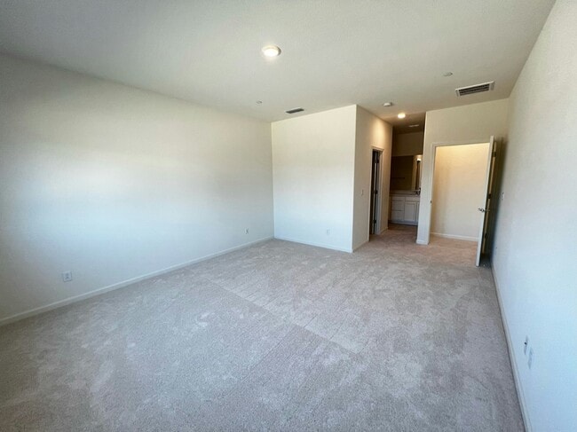 Building Photo - 8081 Bossa Nova Way