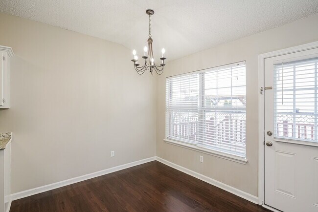 Building Photo - 306 Hank Aaron Cove