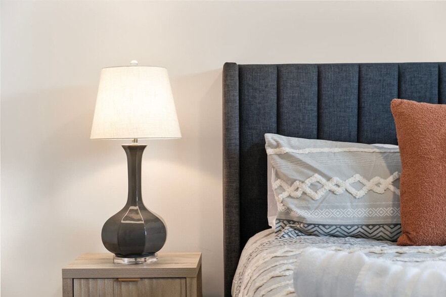 Building Photo - 1706 Ripple Rock Dr