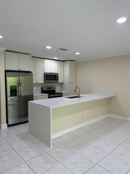 Primary Photo - 11471 NW 33rd St