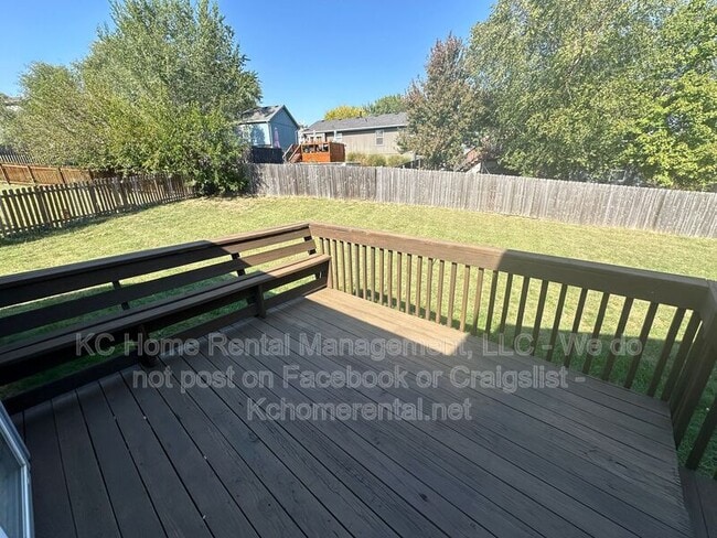 Building Photo - 3304 NW 84th Terrace