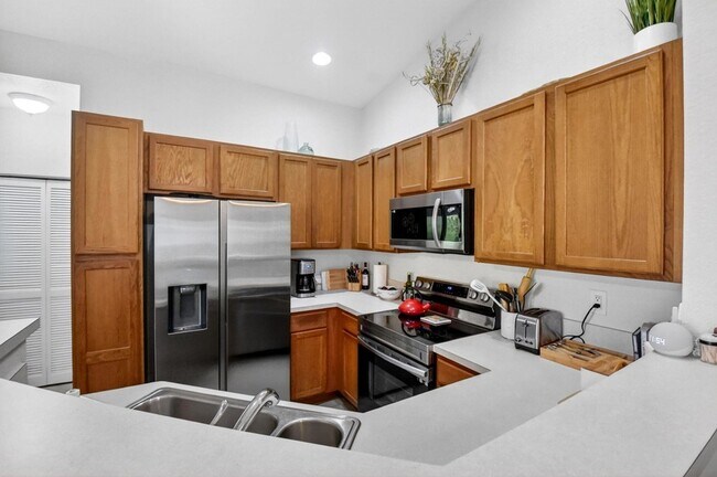 Building Photo - 3271 Laurel Ridge Cir