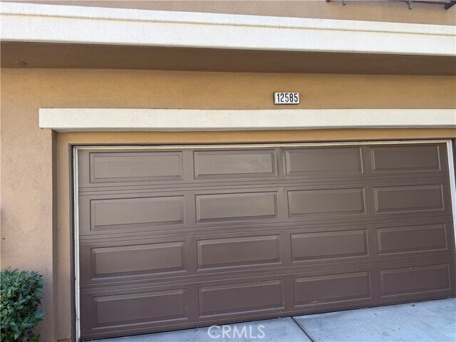 Building Photo - 12585 Montaivo Ln
