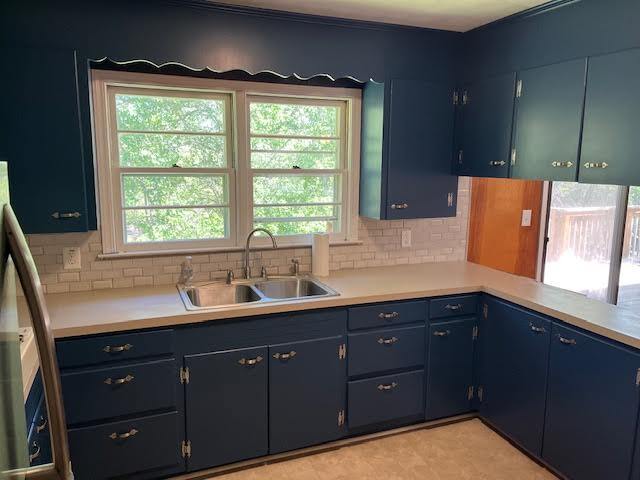 Building Photo - 811 Blanton St