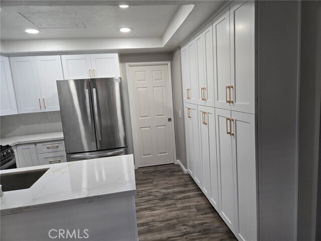 Building Photo - 28973 Willow Creek Ln