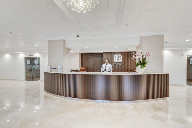 Building Photo - 4301 N Ocean Blvd
