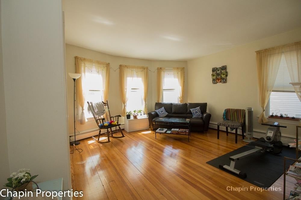 Building Photo - 66 Chestnut St