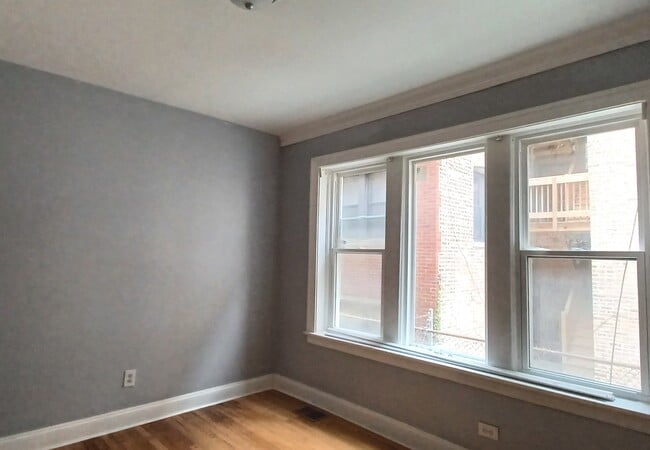 Building Photo - 7307 S Bennett Ave