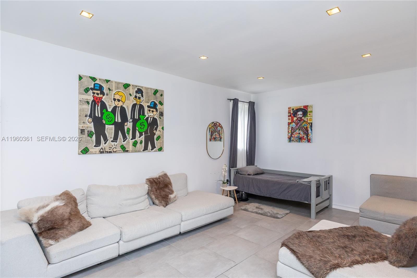 Building Photo - 63 SW 31st Rd