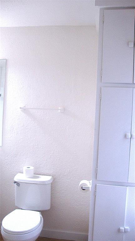 Building Photo - 18311 Redbud Ln