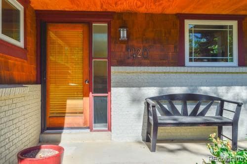 Building Photo - 1420 Ithaca Dr