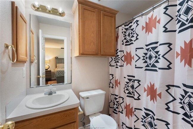 Building Photo - 3609 Oldenburg Ct