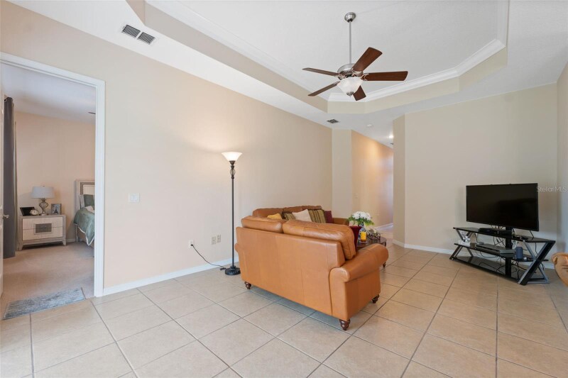 Building Photo - 11220 Godwit Ct