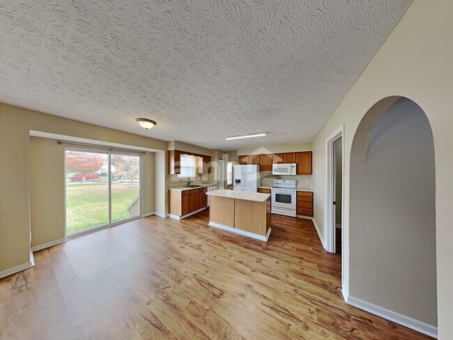 Building Photo - 79 Tabilore Loop