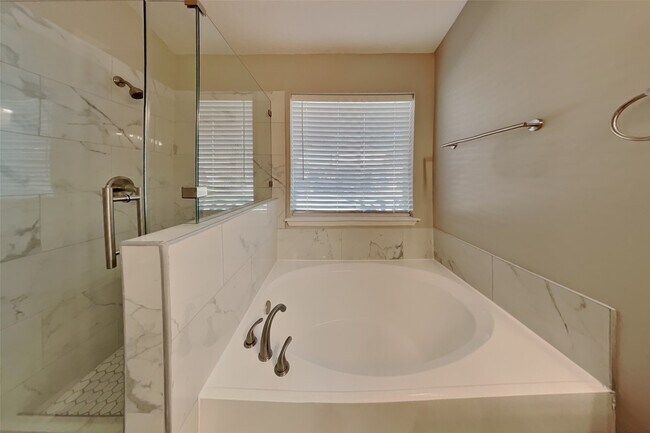 Building Photo - 20022 Crossvine Trail Ln