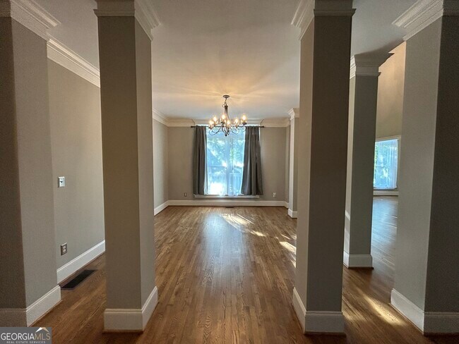 Building Photo - 5715 Red Maple Trce