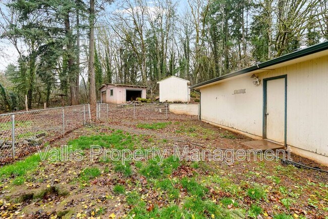 Building Photo - 2197 Doaks Ferry Rd NW