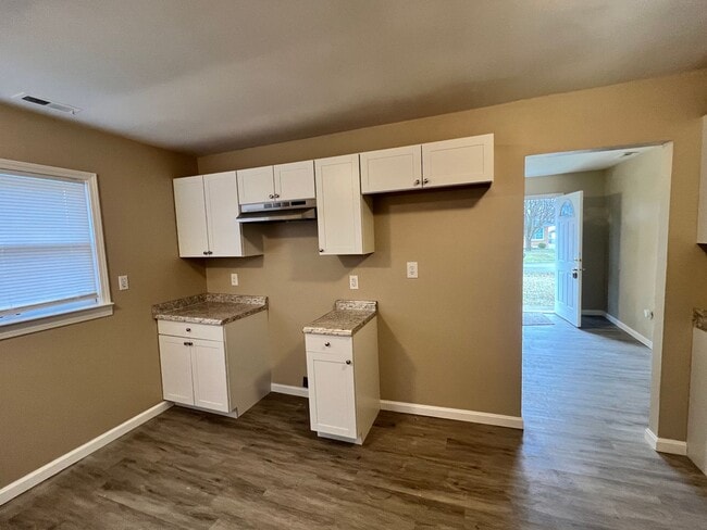 Building Photo - Okolona Home
