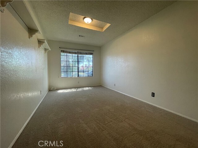 Building Photo - 24620 Mantee Pl