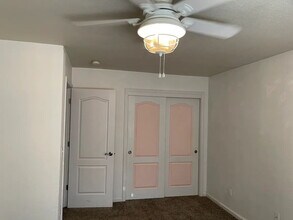 Building Photo - Freshly painted home with newer appliances. Quiet neighborhood near parks, shopping and schools.