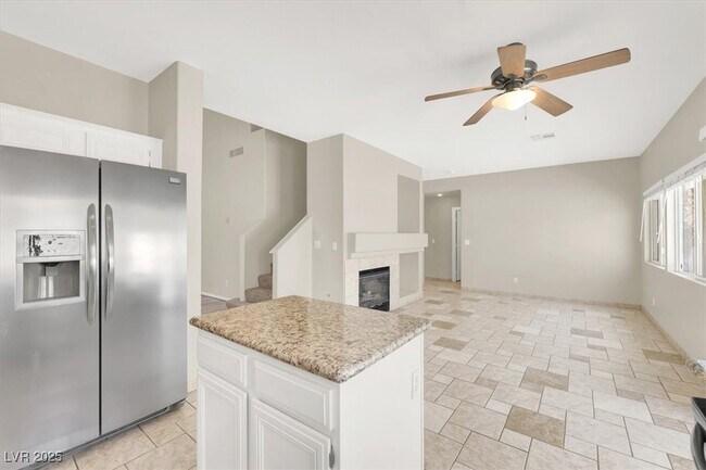 Building Photo - 10256 Copparo Pl
