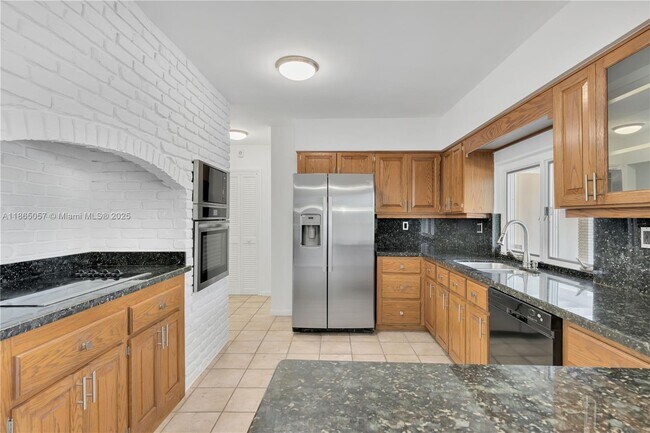Building Photo - 8261 SW 165th Terrace