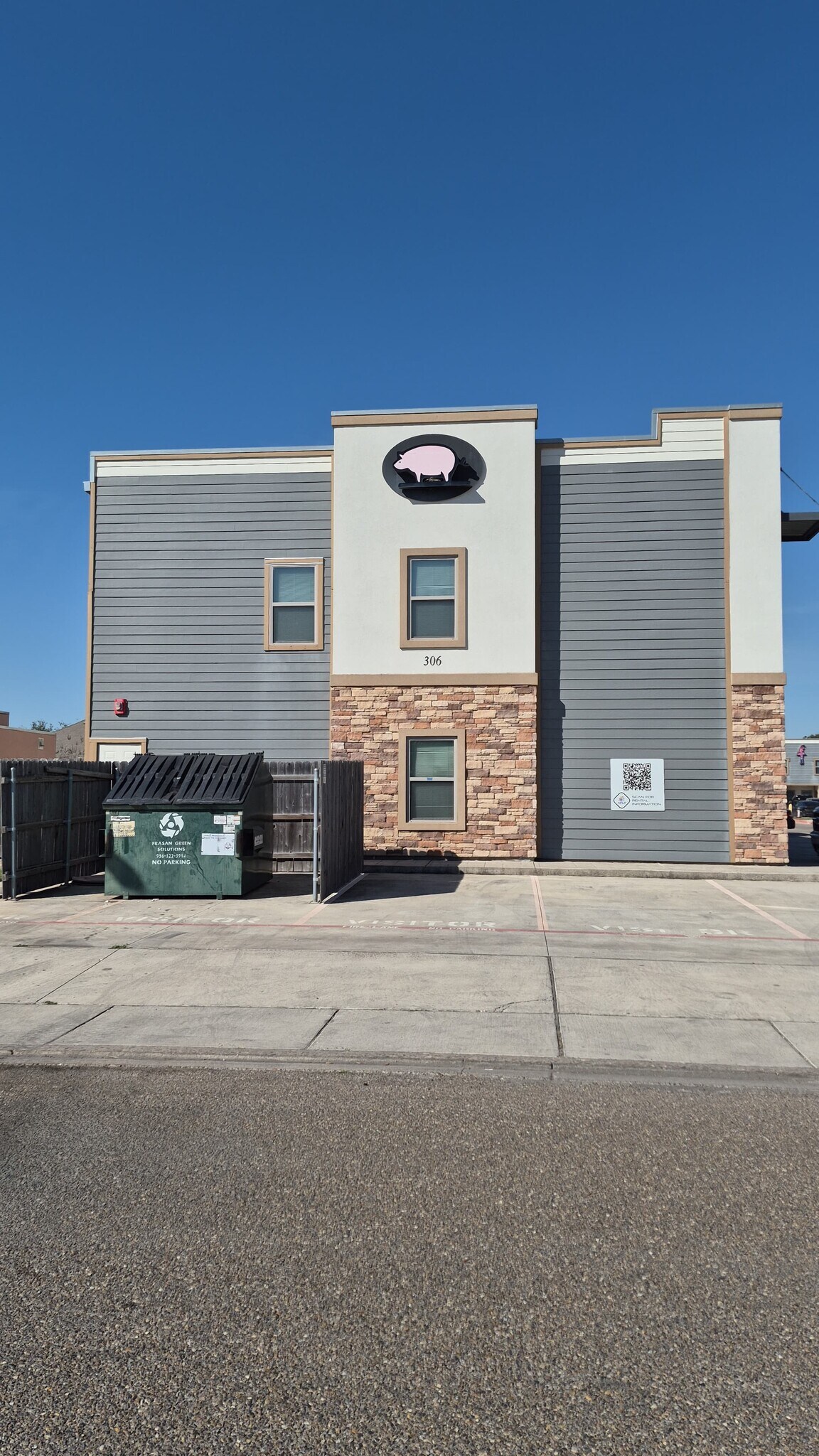 Building Photo - 306 S 25th St