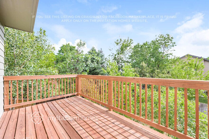 Building Photo - 1572 Beacon Hill Dr