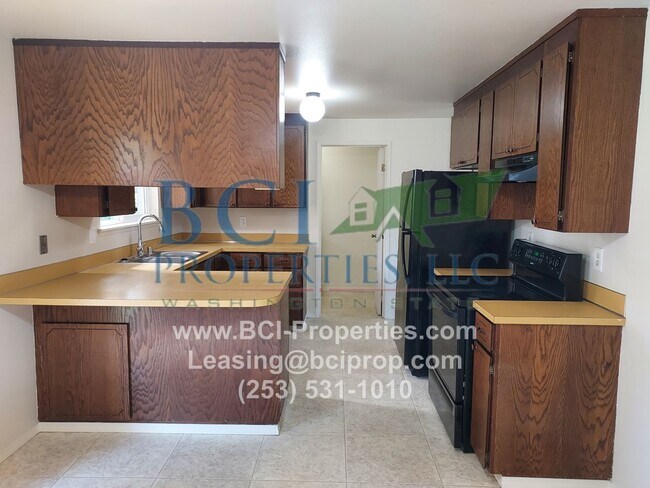 Building Photo - 10616 98th St SW