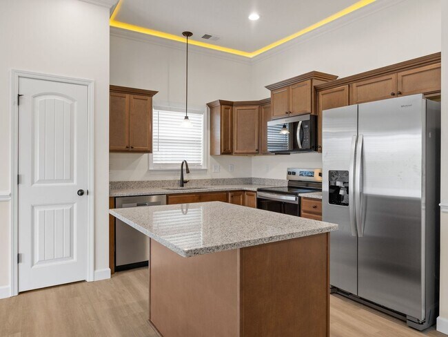 Building Photo - Beautiful New Construction--3 Bedrooms, 2 ...