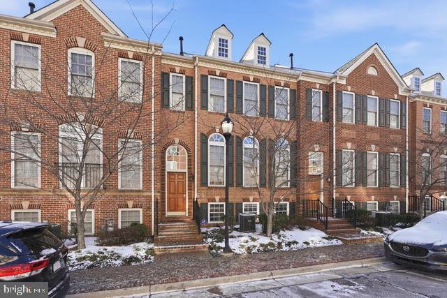 Building Photo - 7976 Vigne Ct