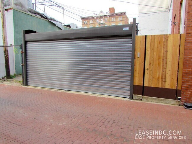 Building Photo - 1004 N Street NW-#1