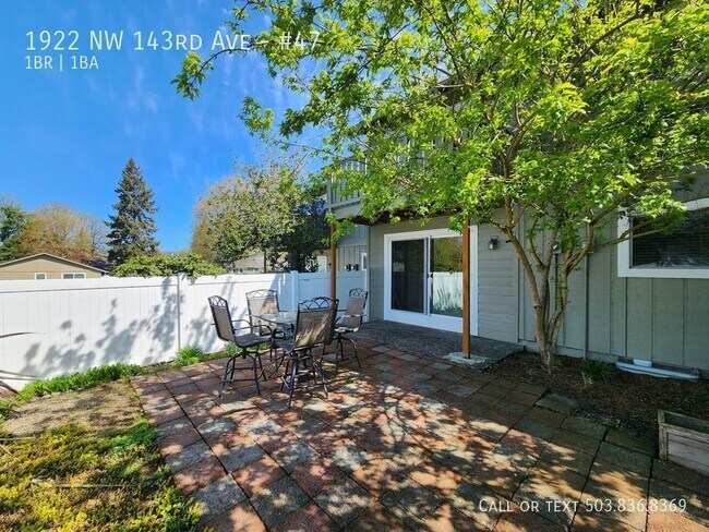 Building Photo - 1922 NW 143rd Ave
