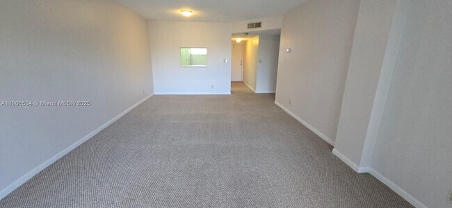 Building Photo - 1200 NW 87th Ave