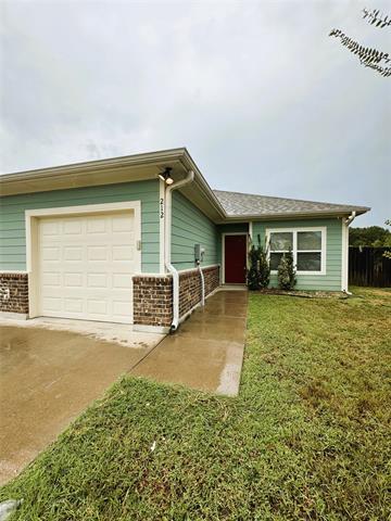 Building Photo - 212 Lasso Cir