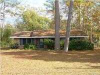 Building Photo - Charming 3 Bed/2 Bath Home in Millbrook - $1800/mo
