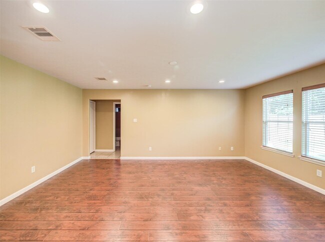 Building Photo - 13215 Sleepy Creek Meadows