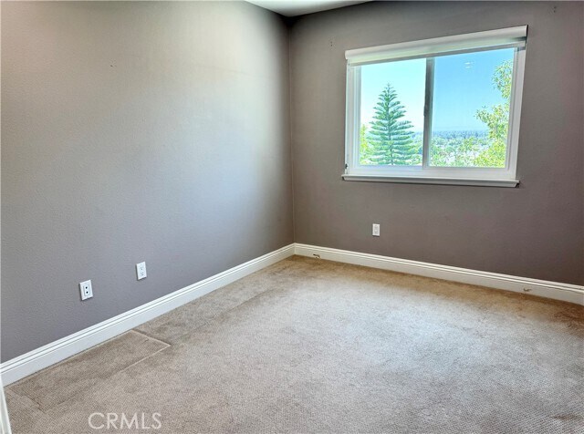 Building Photo - 16073 Crestline Dr