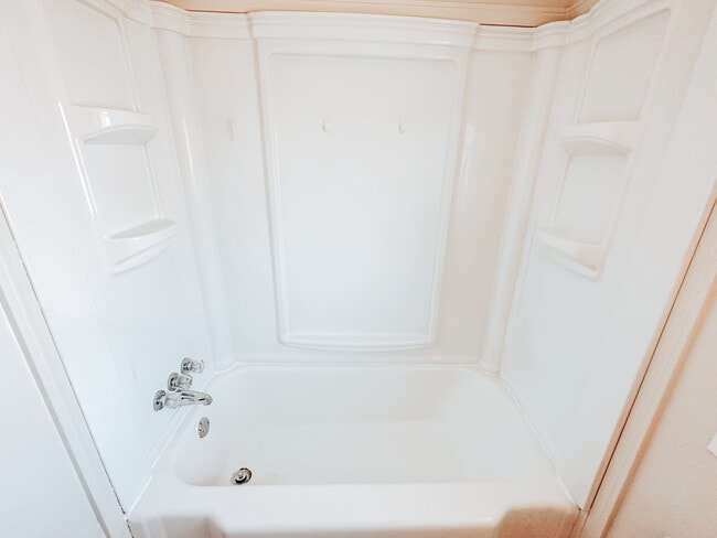 Building Photo - 3025 S Byrne Rd