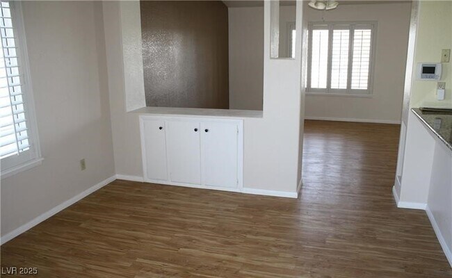 Building Photo - 380 E Happy Canyon Rd