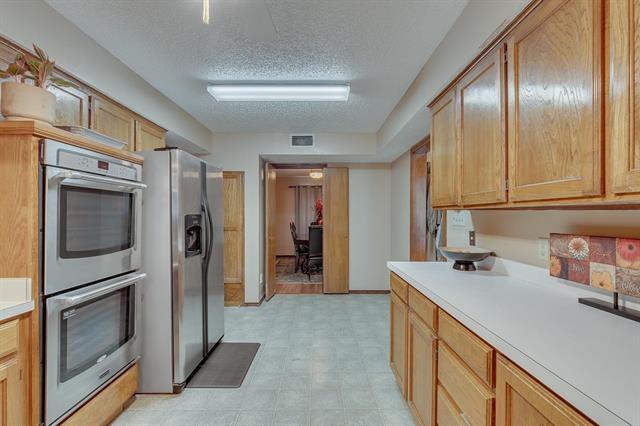 Building Photo - 504 Estate Dr