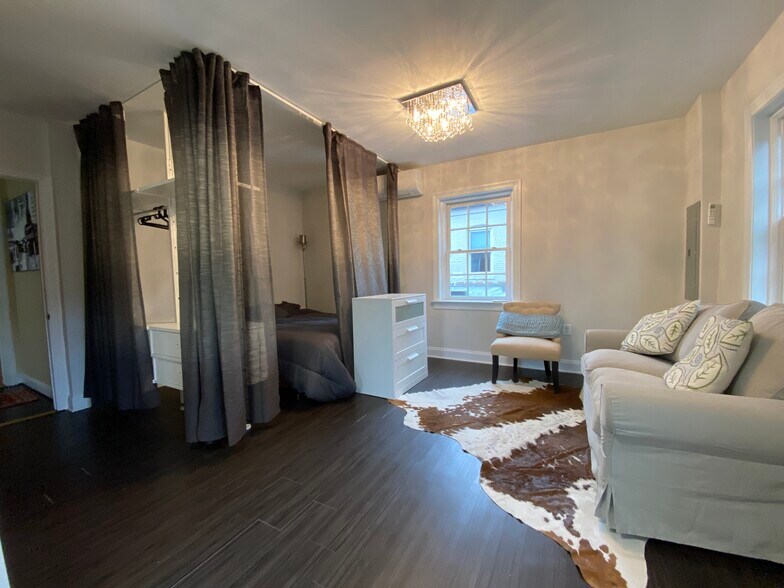 Living and bedroom - 108 N Patrick St