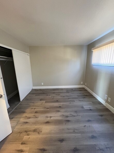 Building Photo - 5412 Claremont Ave