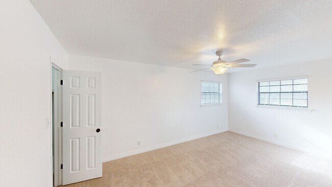 Building Photo - 3316 Eagle Ct