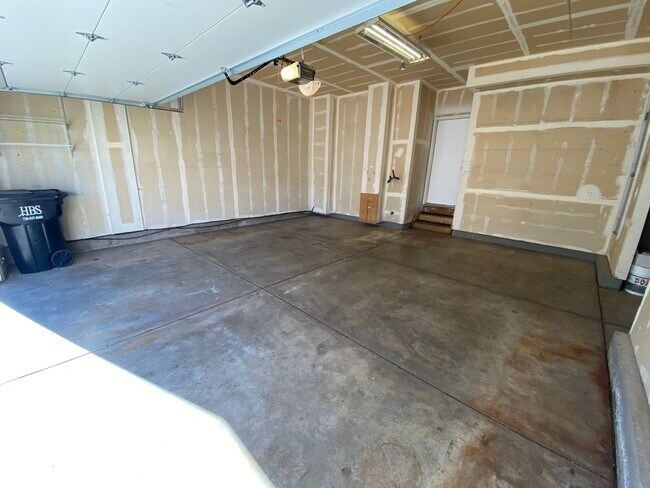 Building Photo - 6246 Calico Patch Heights