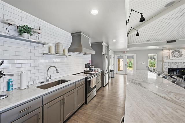 Building Photo - 500 Water's Edge Drive