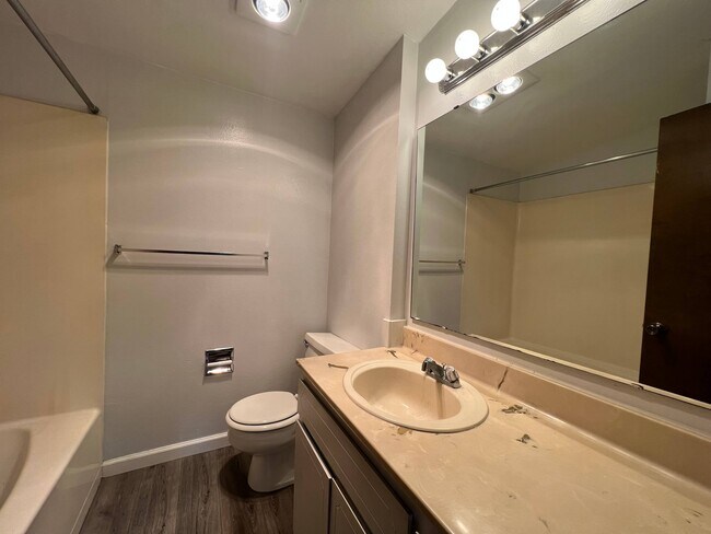 Floorplan - 1148 10th Avenue